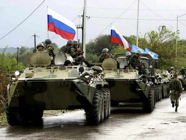 Войска РФ возле украинской границы учатся наносить удары по наземным целям
