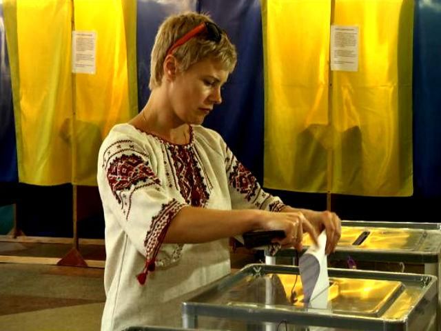 Выборы вне оккупации. Крымские беженцы голосуют за пределами оккупированного полуострова