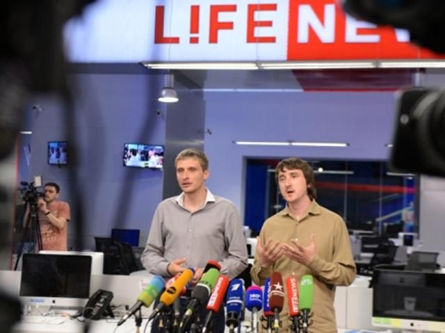 Путін подякував Кадирову за звільнення журналістів із LifeNews (Фото) Путін подякував Кадирову за звільнення журналістів із LifeNews (Фото)