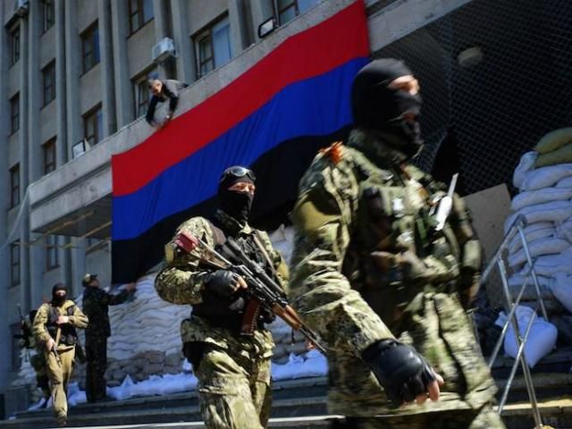 В Донецке вооруженные сепаратисты покинули отель Таруты