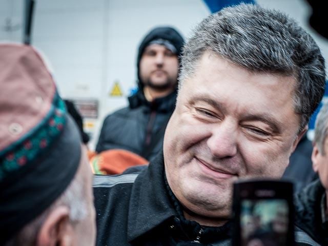Порошенко - 55,9 %, Тимошенко - 12,9 %,  Ляшко – 8%, — дані Національного екзит-полу