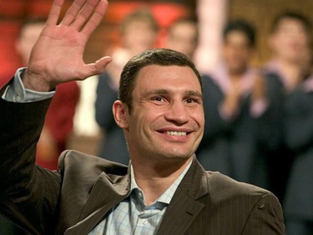 В Києві перемагає Кличко й УДАР, — екзит-пол "Савік Шустер студія" В Києві перемагає Кличко й УДАР, — екзит-пол "Савік Шустер студія"