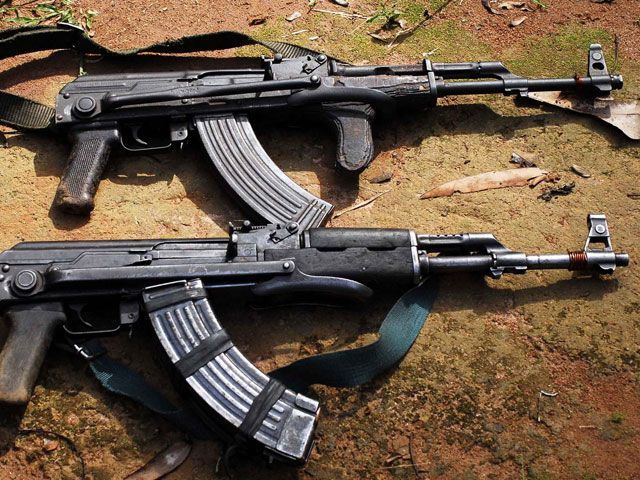 На Луганщині в бойовиків вилучили 12 автоматів з “кримською історією”, — Селезньов На Луганщині в бойовиків вилучили 12 автоматів з “кримською історією”, — Селезньов