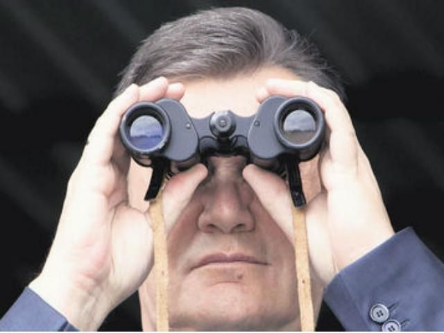 Янукович может комментировать только сроки своего возвращения в Украину, - Порошенко Янукович может комментировать только сроки своего возвращения в Украину, - Порошенко