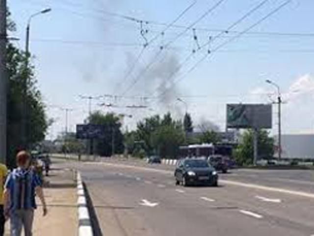 Террористы в Донецке захватили Путиловский мост