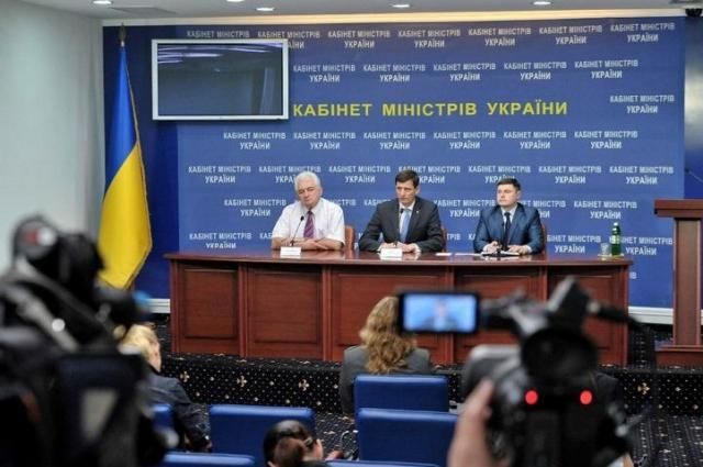 Випускники шкіл Сходу складатимуть ЗНО пізніше