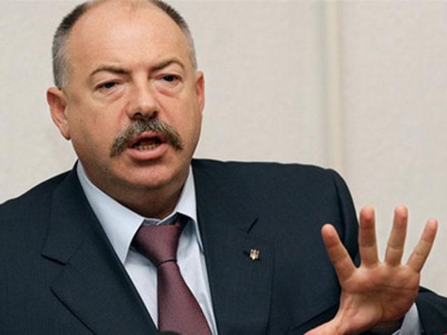 Піскун вважає, що на Донбасі потрібен надзвичайний стан Піскун вважає, що на Донбасі потрібен надзвичайний стан