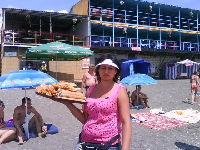 Росія за гроші рекламуватиме відпочинок у Криму Росія за гроші рекламуватиме відпочинок у Криму