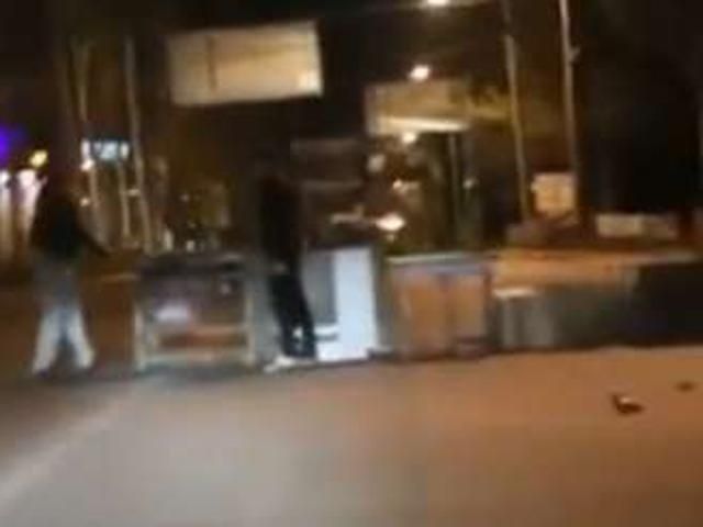 Рух у Донецьку частково перекритий Рух у Донецьку частково перекритий