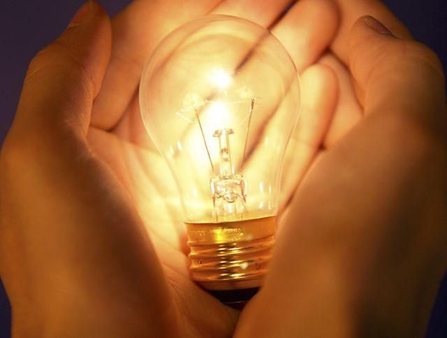 З 1 червня українці платитимуть за електроенергію на 10-40% більше З 1 червня українці платитимуть за електроенергію на 10-40% більше