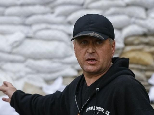 Пономарев предупредил жителей Славянска о артобстреле города Пономарев предупредил жителей Славянска о артобстреле города