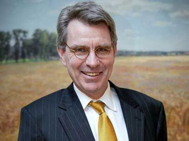 Санкции помогли провести выборы в Украине, - Пайетт Санкции помогли провести выборы в Украине, - Пайетт