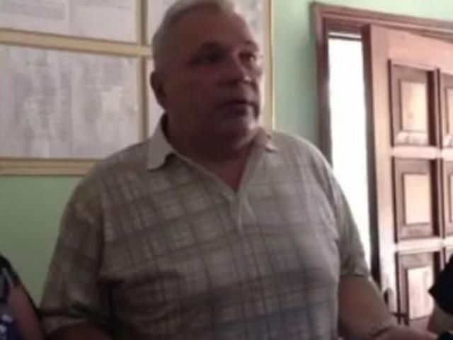 В Мариуполе сепаратисты избрали "народного мэра" В Мариуполе сепаратисты избрали "народного мэра"