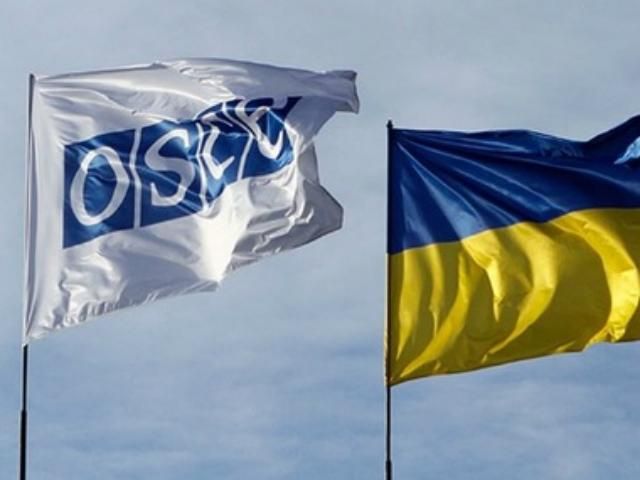 Миссия ОБСЕ до сих пор не смогла связаться с группой наблюдателей, которые исчезли на Донбассе