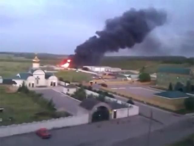 Власти Луганска призвали жителей города оставаться дома