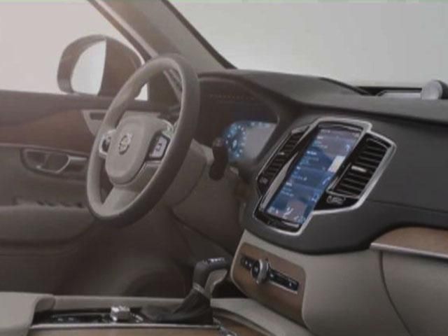 Шведська компанія Volvo розсекретила салон кросовера XC90 наступного покоління