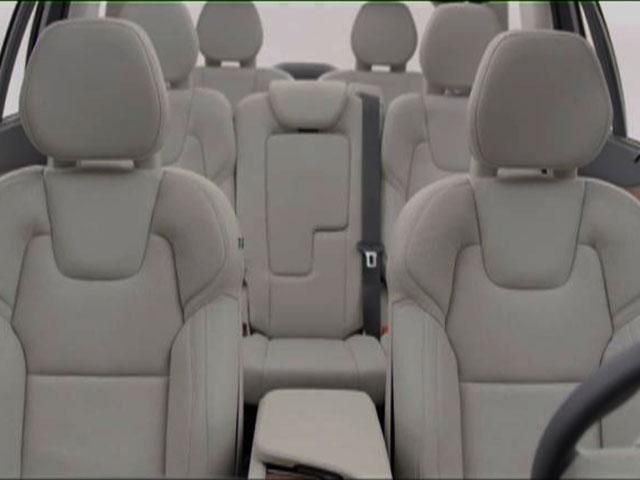 Volvo показала салон нового кросовера Volvo показала салон нового кросовера