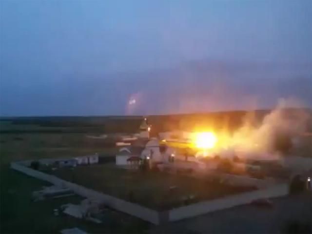 Луганские пограничники держат оборону под Гимн Украины Луганские пограничники держат оборону под Гимн Украины