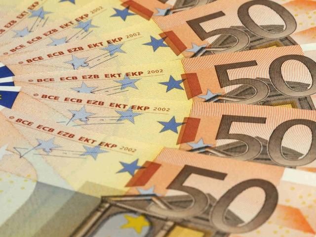 Литва зможе приєднатися до зони євро вже наступного року Литва зможе приєднатися до зони євро вже наступного року