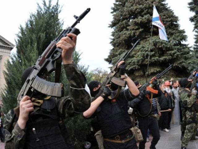 На Луганщине террористы похитили предпринимателя и ездят на его авто На Луганщине террористы похитили предпринимателя и ездят на его авто