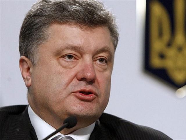 Порошенко обещает план мира на востоке Украины уже в воскресенье