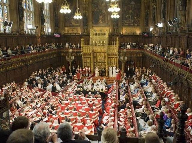 Королева Великобританії висловилась на підтримку суверенітету України Королева Великобританії висловилась на підтримку суверенітету України