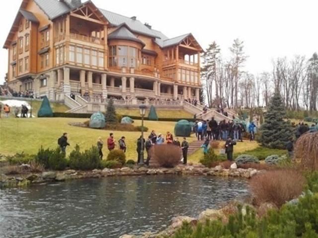 У Межигір’ї поселили близько 70 біженців з Донбасу У Межигір’ї поселили близько 70 біженців з Донбасу