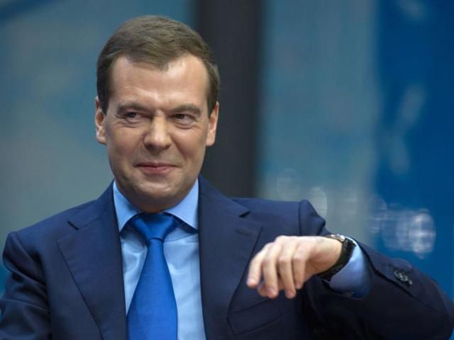 Цинизму здесь нет предела, - Медведев об отношении G7 к ситуации в Украине Цинизму здесь нет предела, - Медведев об отношении G7 к ситуации в Украине