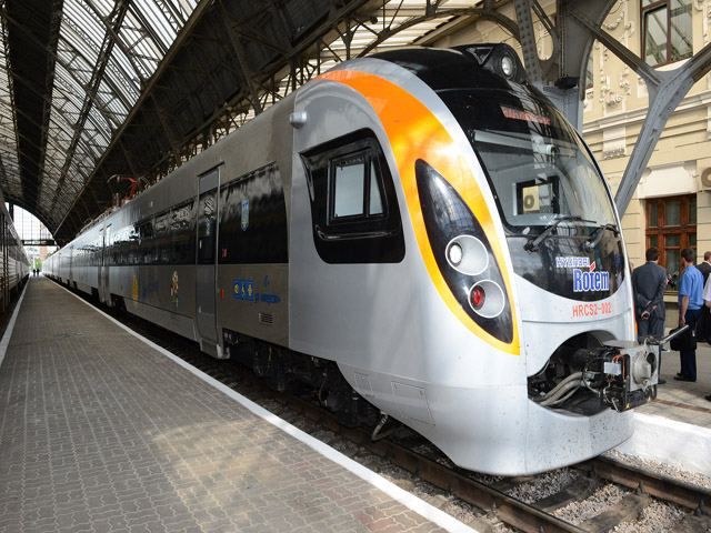 Поїзди Hyundai знов виходять на маршрути Поїзди Hyundai знов виходять на маршрути