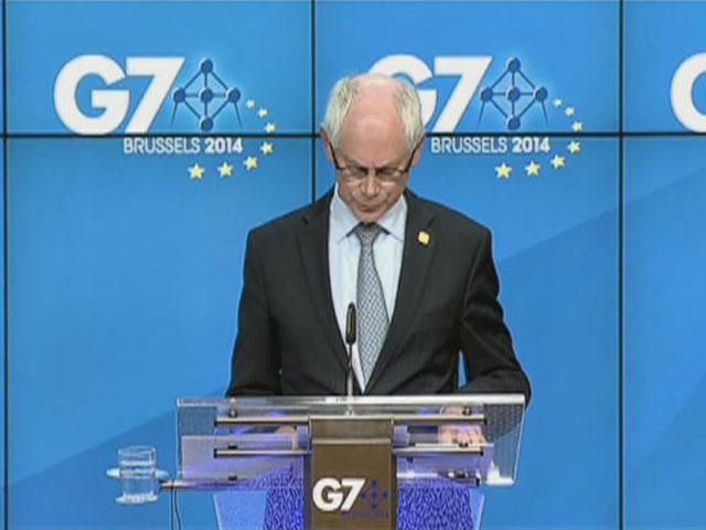 Призываем Россию повлиять на сепаратистов, чтобы те сложили оружие, - ван Ромпей Призываем Россию повлиять на сепаратистов, чтобы те сложили оружие, - ван Ромпей