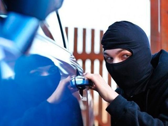 За минулу добу в Донецьку викрадено 4 автомобілі, — МВС За минулу добу в Донецьку викрадено 4 автомобілі, — МВС