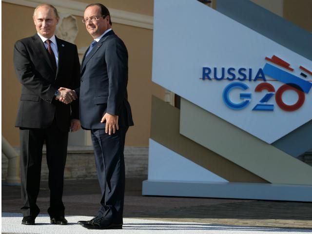 Путін та Олланд детально обговорили ситуацію в Україні, — Пєсков