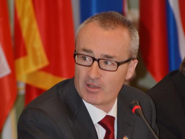 Федерализация — не то, в чем нуждается Украина, — посол Швейцарии