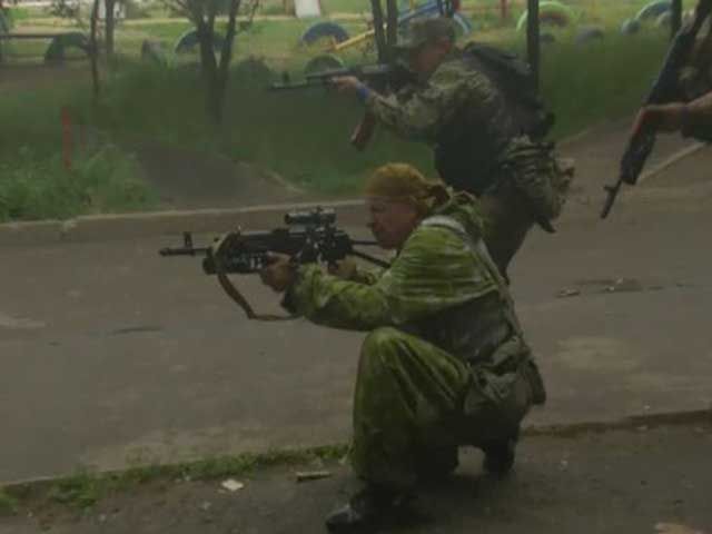 У Луганську терористи захопили військову частину 