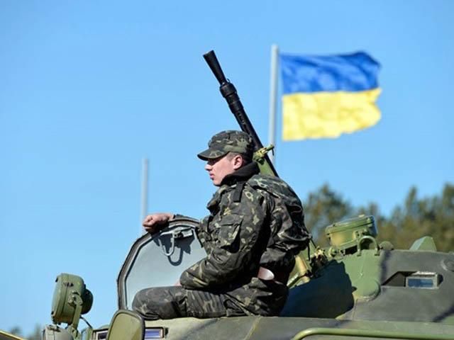 Біля Слов'янська терористи обстріляли блокпост українських силовиків, є поранені