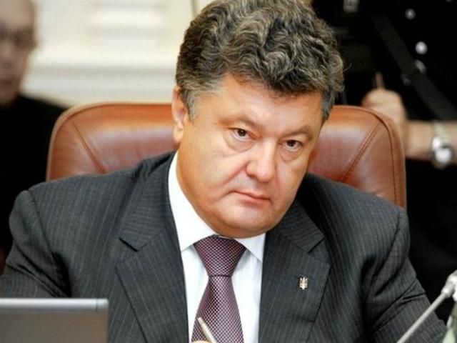 Порошенко уже приступив до роботи 