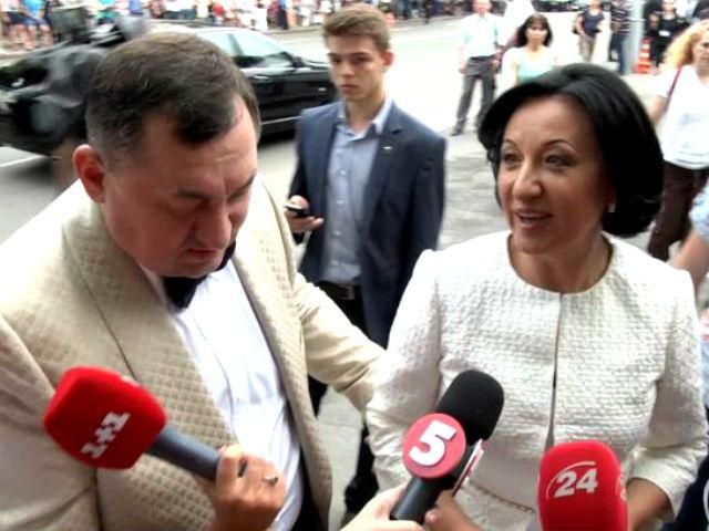 Неформальная инаугурация. Как Порошенко отметил первый день президентства Неформальная инаугурация. Как Порошенко отметил первый день президентства