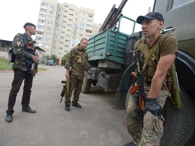 Луганські терористи мародерствують на підприємствах інвалідів, — Тимчук
