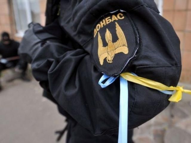 В батальон "Донбасс" записалось 10 военных из президентского полка, — Семенченко