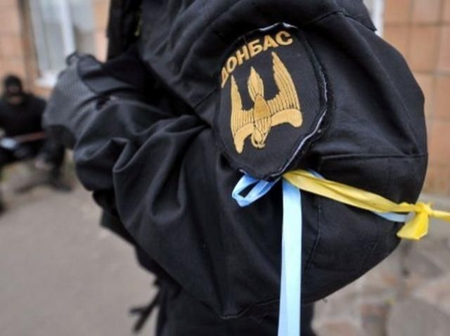 В батальон "Донбасс" записалось 10 военных из президентского полка, — Семенченко В батальон "Донбасс" записалось 10 военных из президентского полка, — Семенченко
