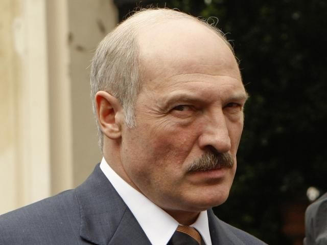Бойовиків, які воюють проти українців, потрібно знищувати, — Лукашенко