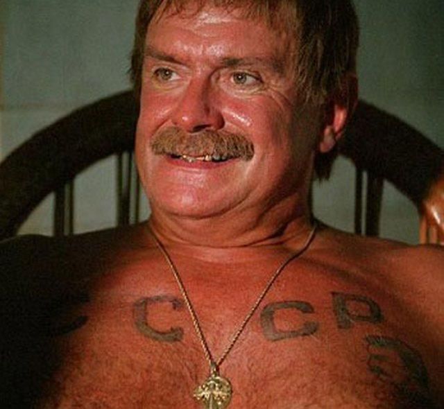 Михалков выделил деньги одесситам, которых раньше называл "бандеровцами" Михалков выделил деньги одесситам, которых раньше называл "бандеровцами"