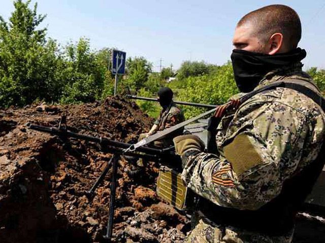 Террористы обстреливают позиции АТО и жилые районы Славянска, — Тимчук