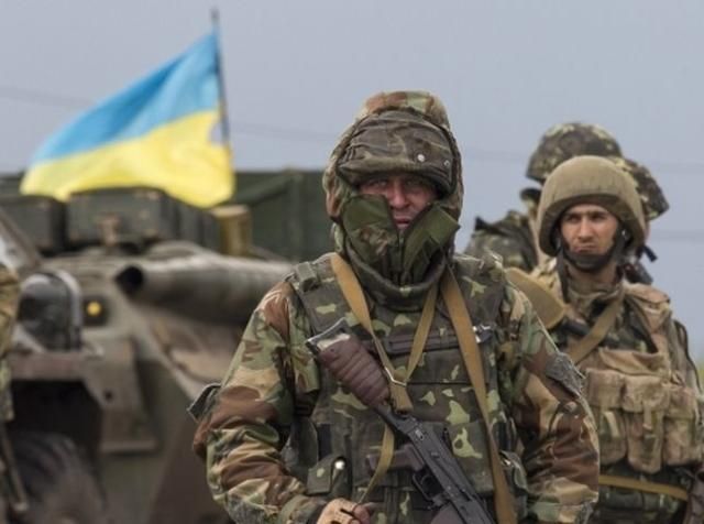 Харьковчане передали участникам АТО бронежилеты, запчасти для БТР и детские рисунки Харьковчане передали участникам АТО бронежилеты, запчасти для БТР и детские рисунки