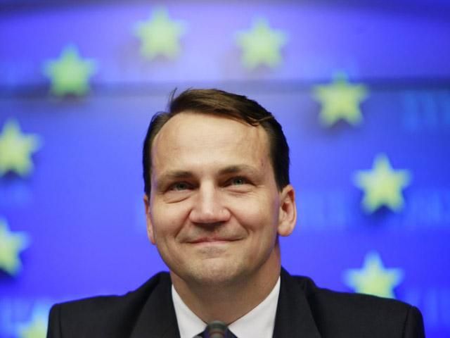 У Криму складається "фатальна" ситуація,— Сікорський У Криму складається "фатальна" ситуація,— Сікорський