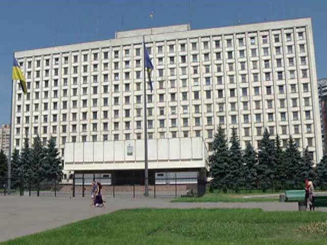 Члени ЦВК склали повноваження: думки політологів щодо нового складу Члени ЦВК склали повноваження: думки політологів щодо нового складу