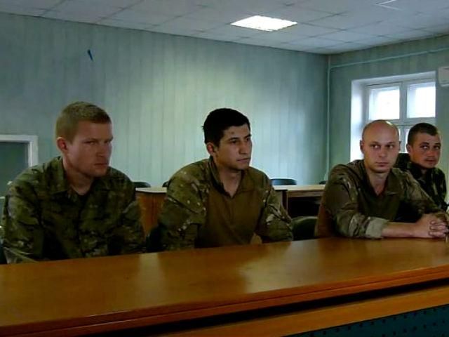 Щонайменше 6 українських військових перебувають у полоні терористів, — Селезньов Щонайменше 6 українських військових перебувають у полоні терористів, — Селезньов