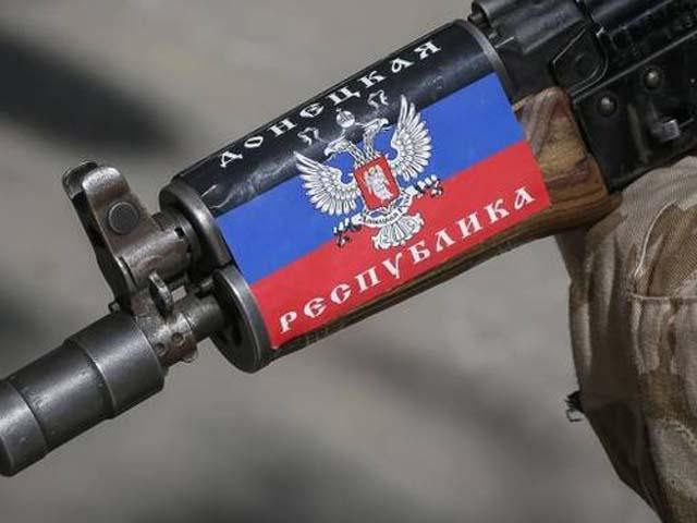 Боевики похитили с территории донецкого завода "Топаз" 12 автомобилей Боевики похитили с территории донецкого завода "Топаз" 12 автомобилей