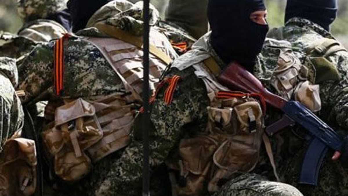 У Сніжному побільшало бойовиків, у Дмитрівці терористи контролюють кордон, — ОДА У Сніжному побільшало бойовиків, у Дмитрівці терористи контролюють кордон, — ОДА