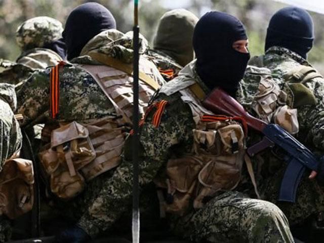 У Сніжному побільшало бойовиків, у Дмитрівці терористи контролюють кордон, — ОДА